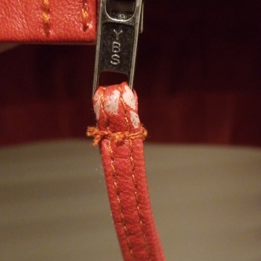 Red leather jacket - Picture 3 of 8